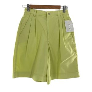 Liz Claiborne Pleated neon yellow Women's Shorts Size 4 NWT